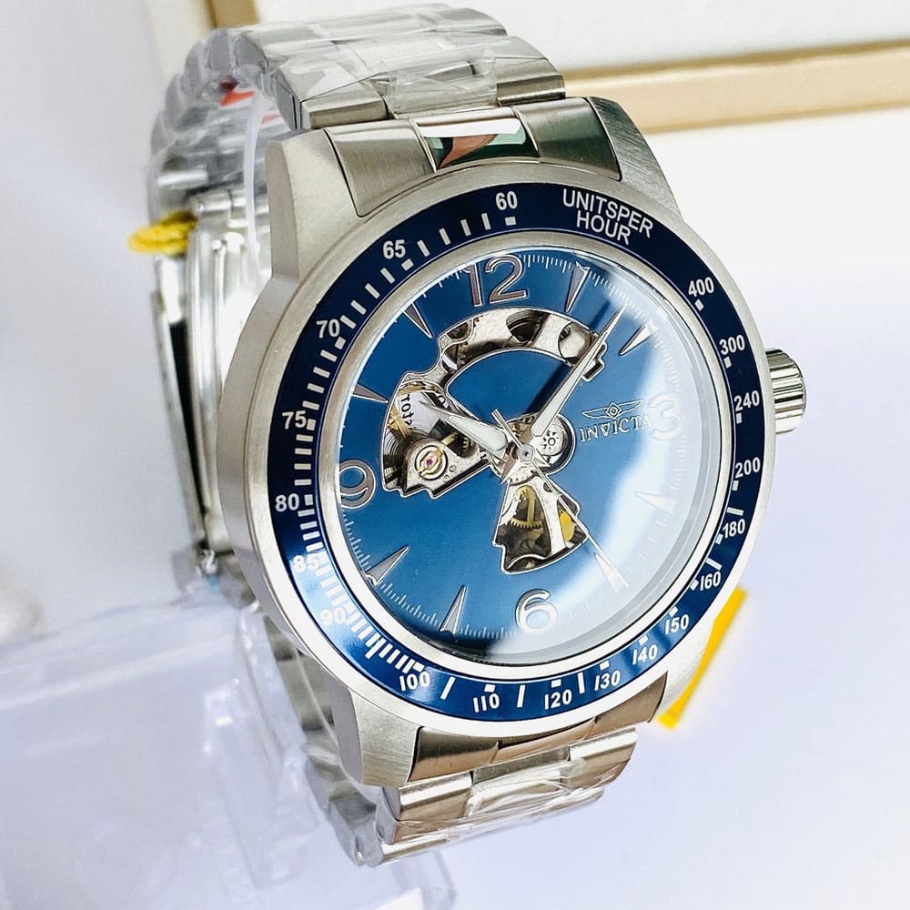 Invicta 38549 5