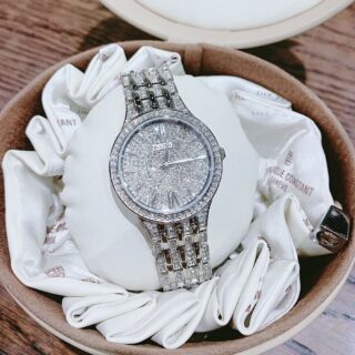 Bulova 96L243 4