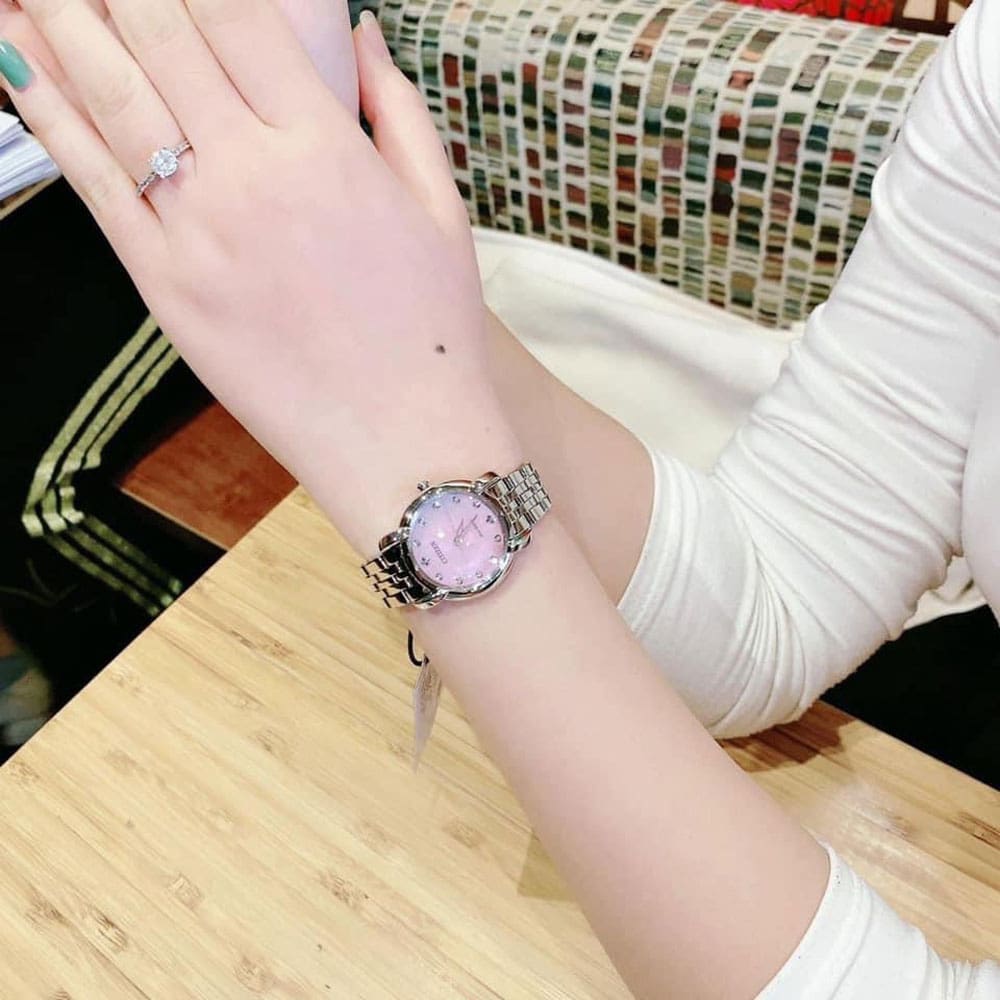 Citizen EM0710 54Y 1