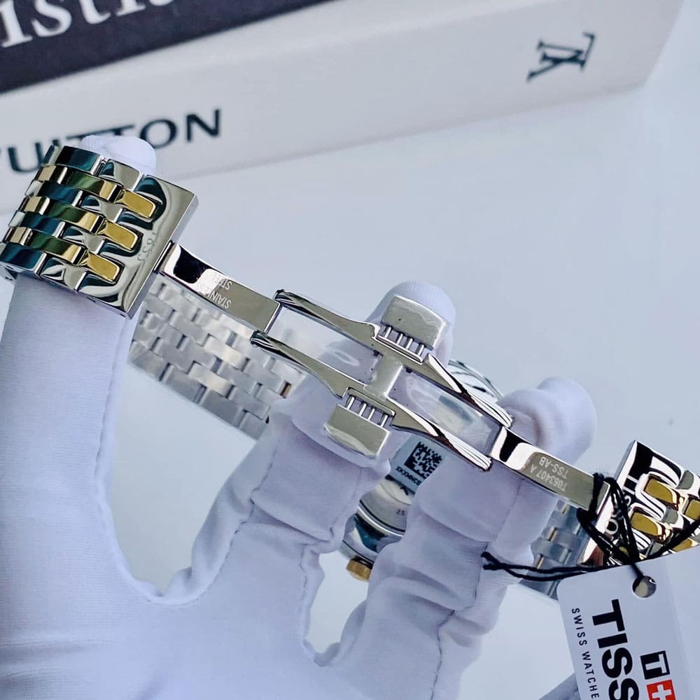 Tissot T063.428.22.038 7