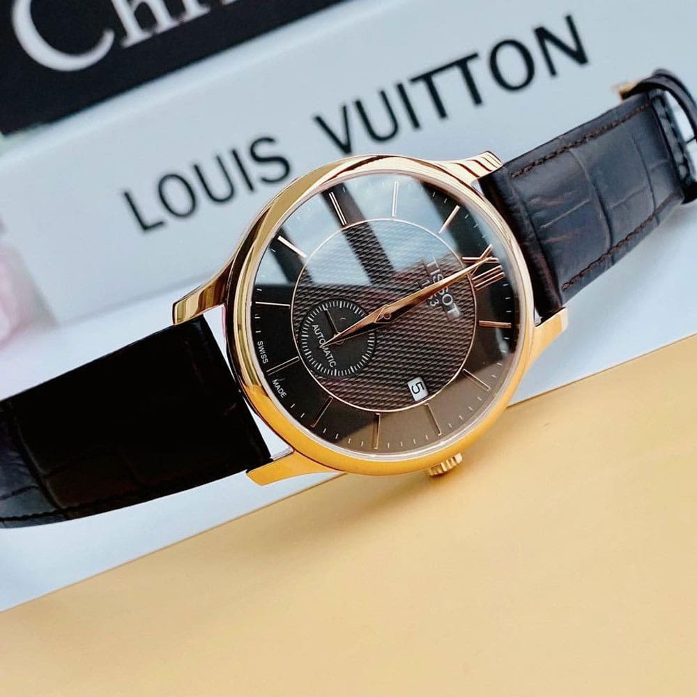 Tissot T063.428.36.068 3