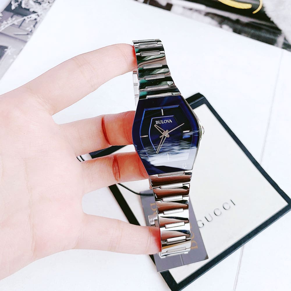Bulova 96L293 4
