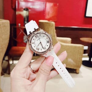 Dong ho Guess 5 1
