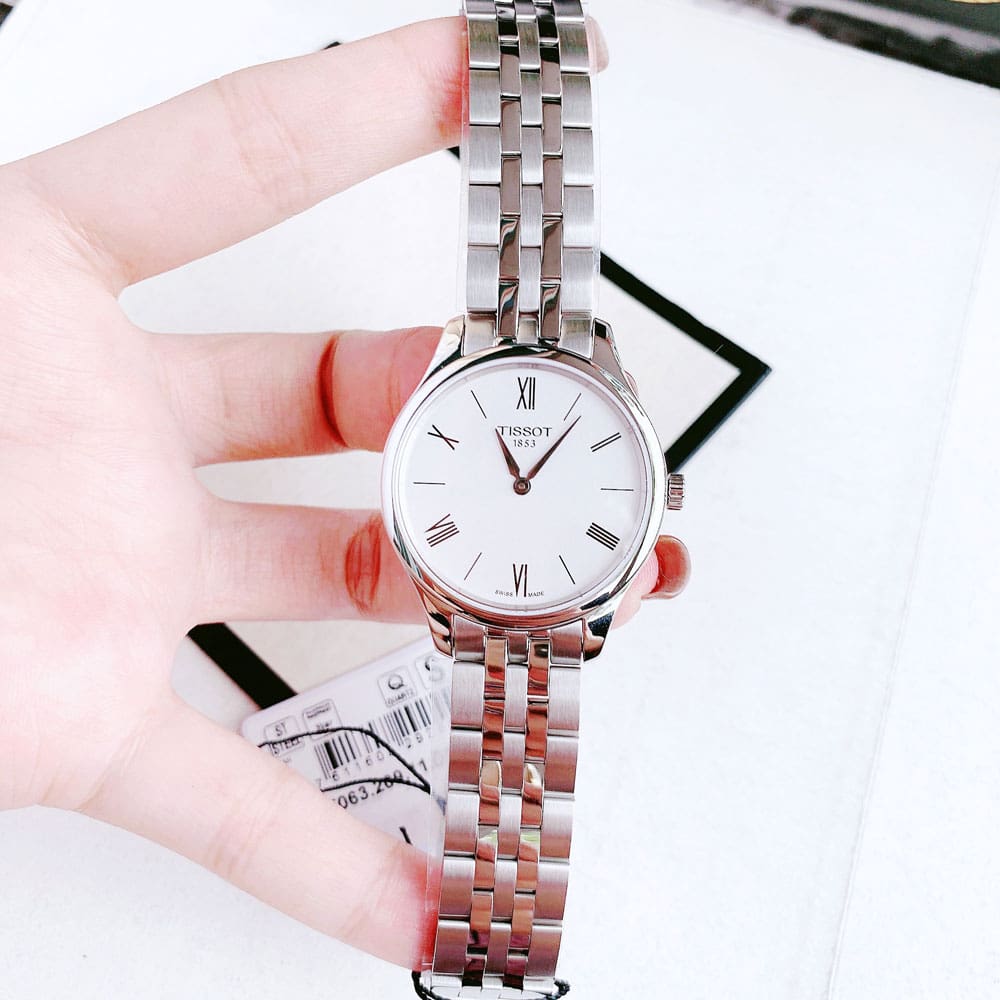Tissot T063.209.11.038 1
