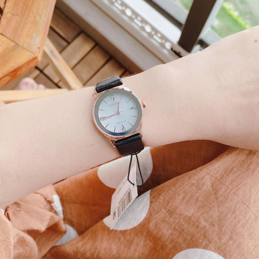 Citizen EM0733 08A 2