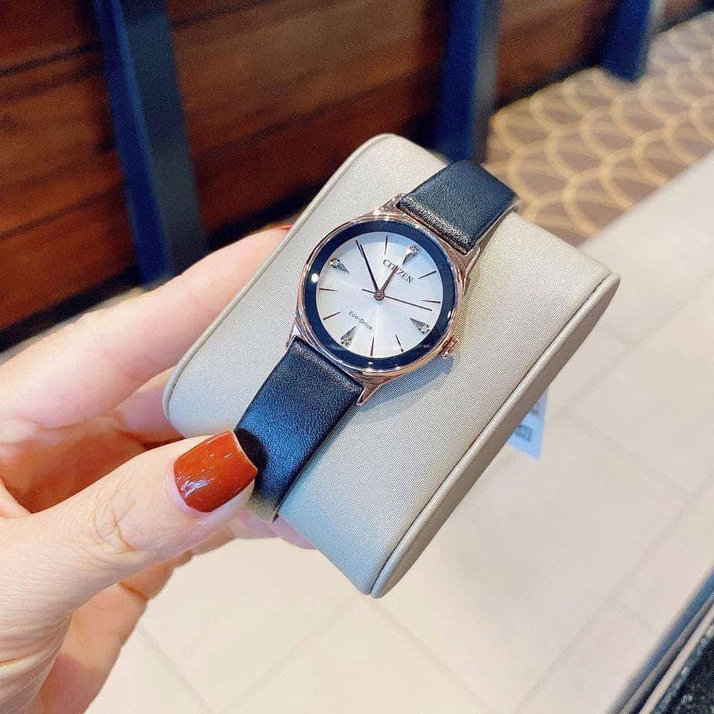 Citizen EM0733 08A 6