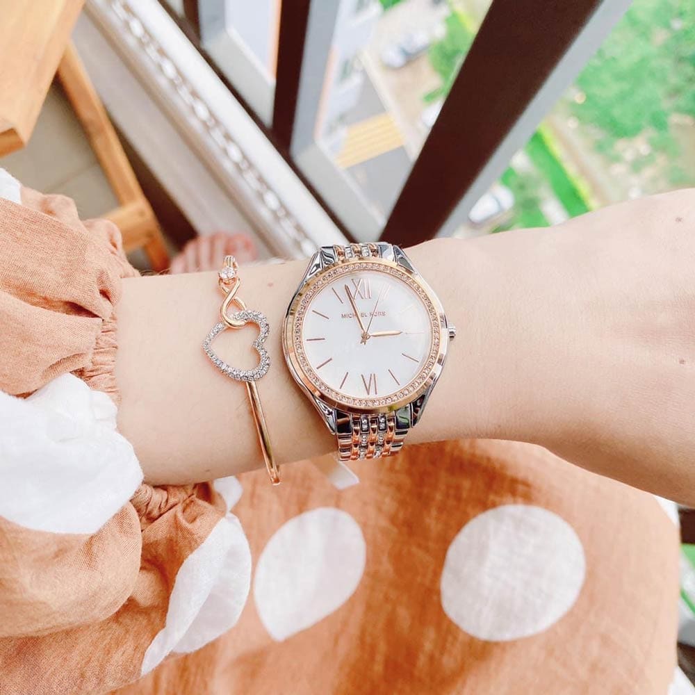 Michael Kors 7