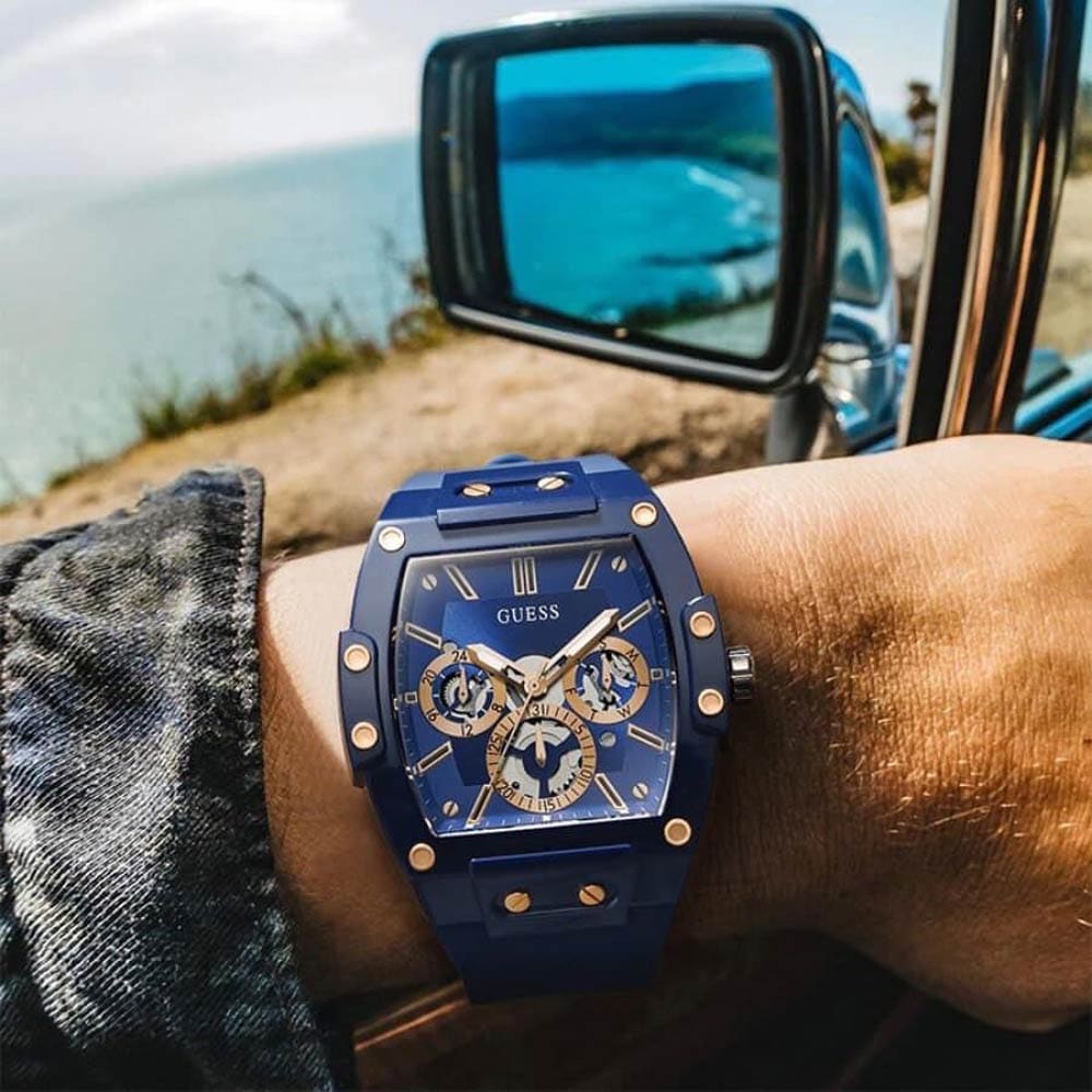 Guess GW0203G7 1