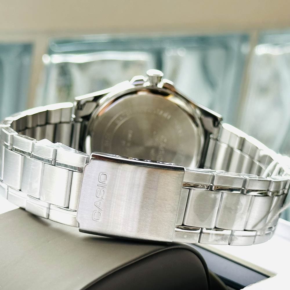 Casio MTP 1381D 7A 4