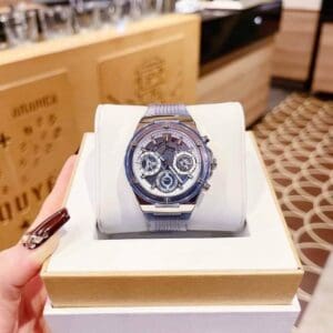 Guess GW0409L1 4