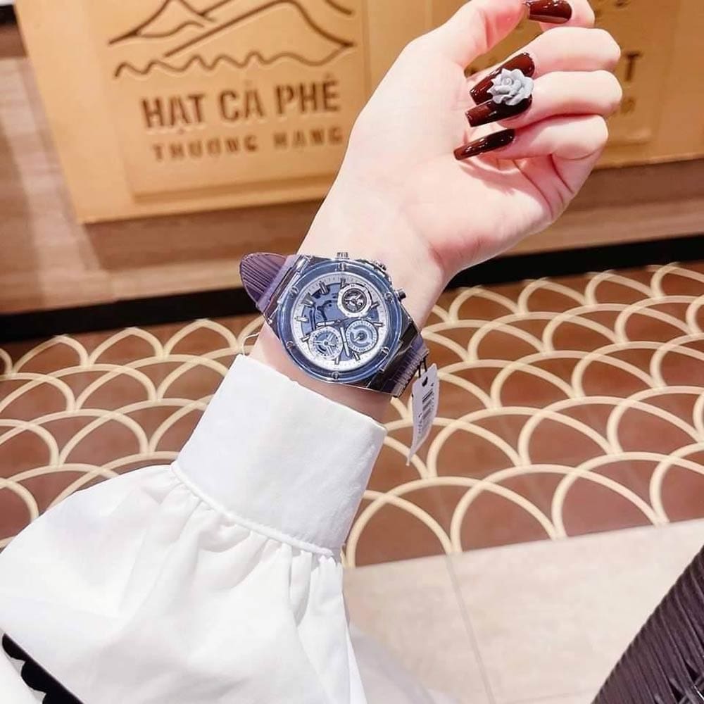 Guess GW0409L1 6