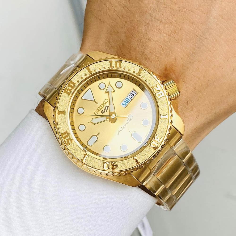 Seiko SRPE74K1 1
