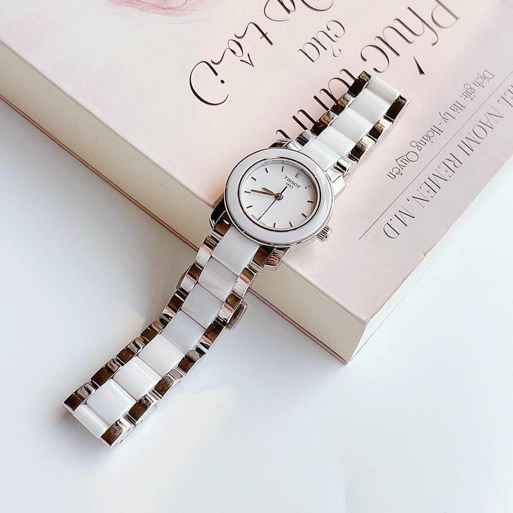 Tissot T064.210.22.011 1