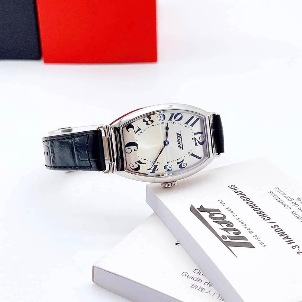 Tissot T128.509.16.032 4