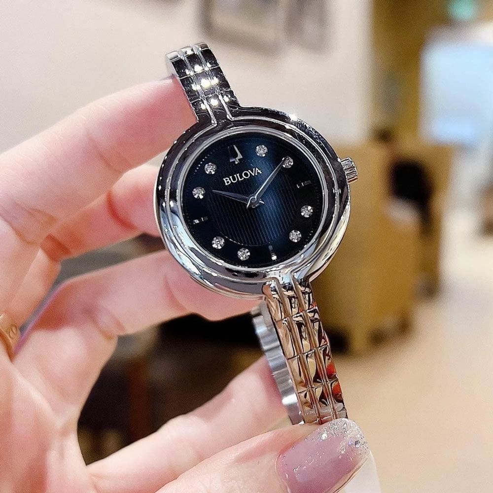 Bulova 96P215 4