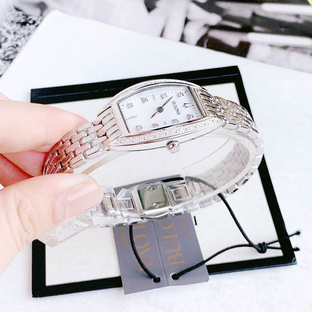 Bulova 96R244 1