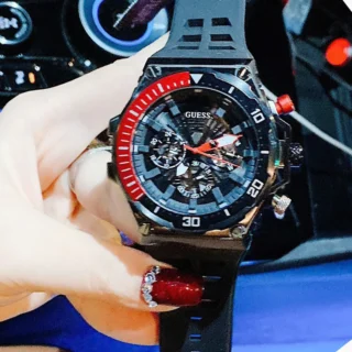 Guess GW0443G2 (1)
