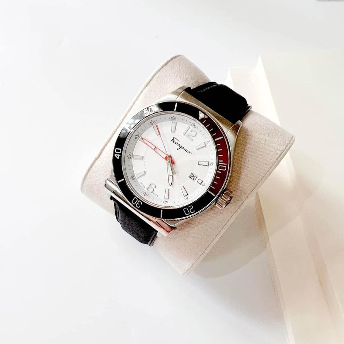 Salvatore Ferragamo SFYK00320 5