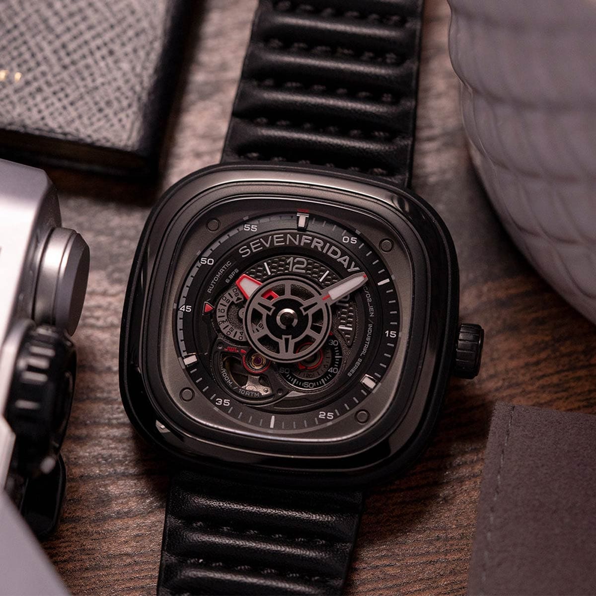 SevenFriday P3C06 3
