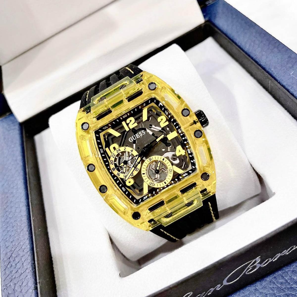 Guess GW0499G2 1
