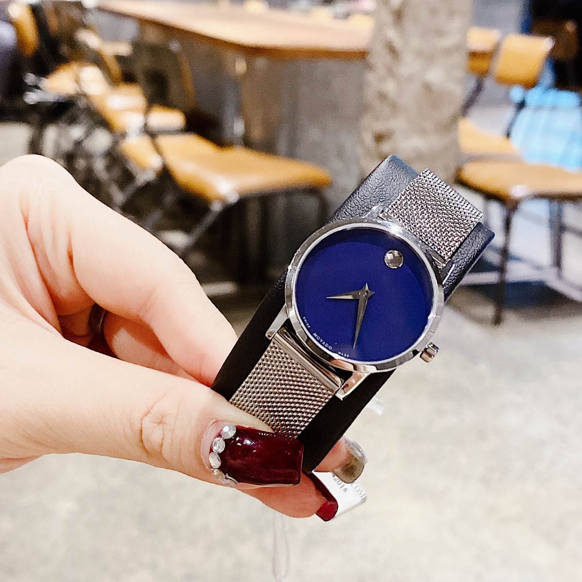 Movado 0607425 5
