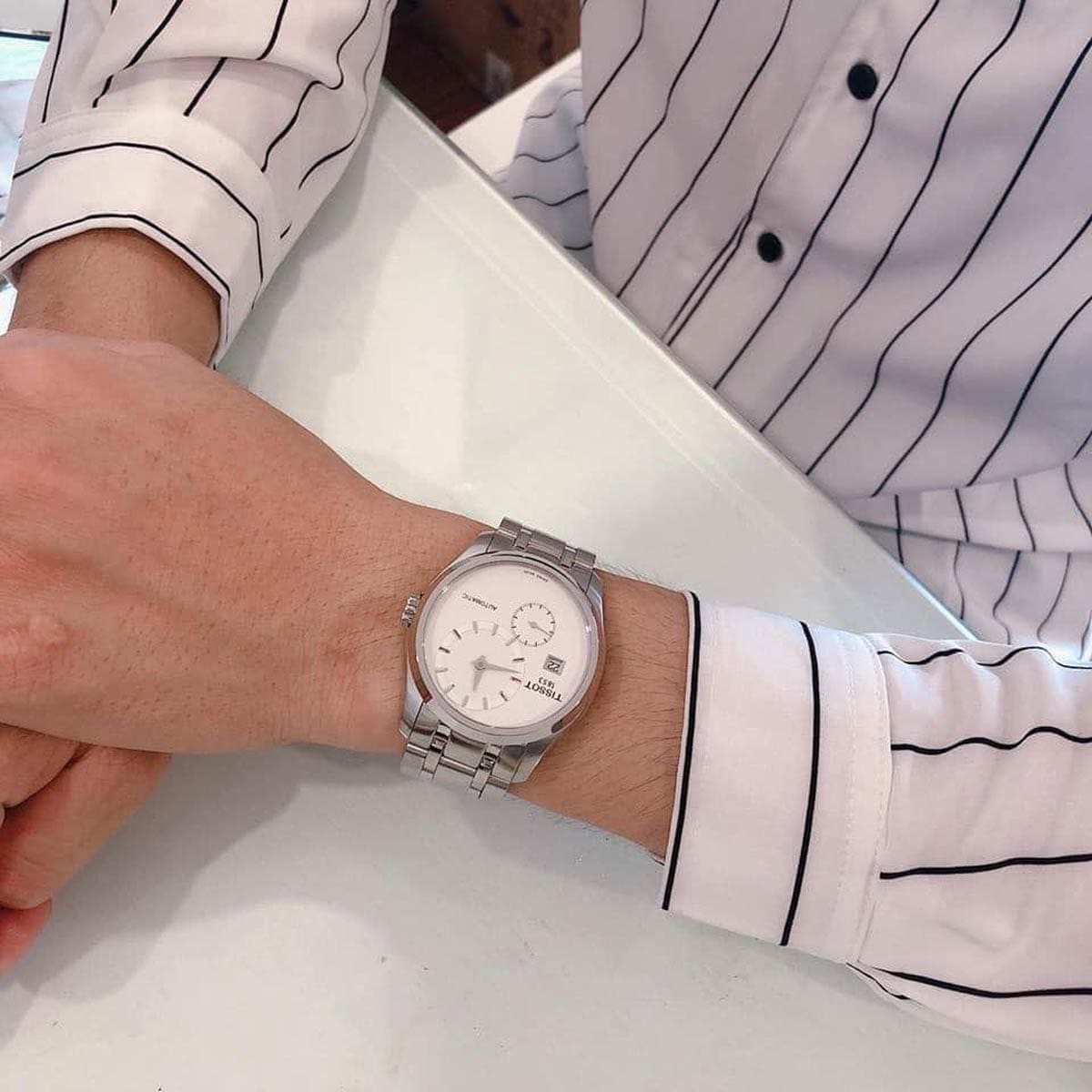 Tissot T035.428.11.031 2