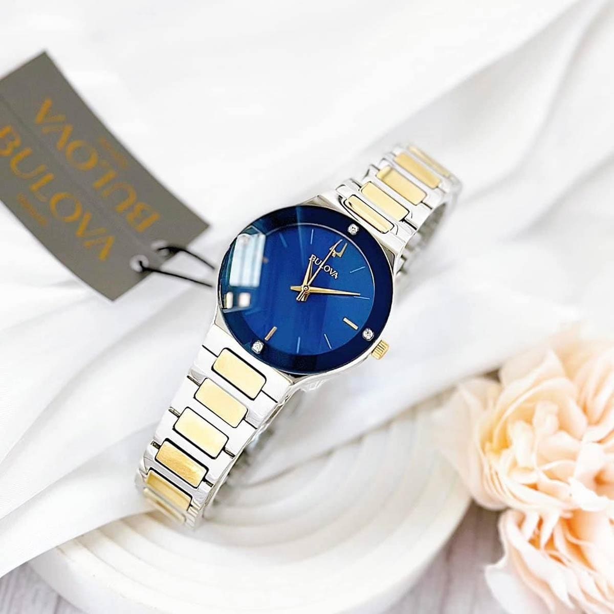 Bulova 98R273 1