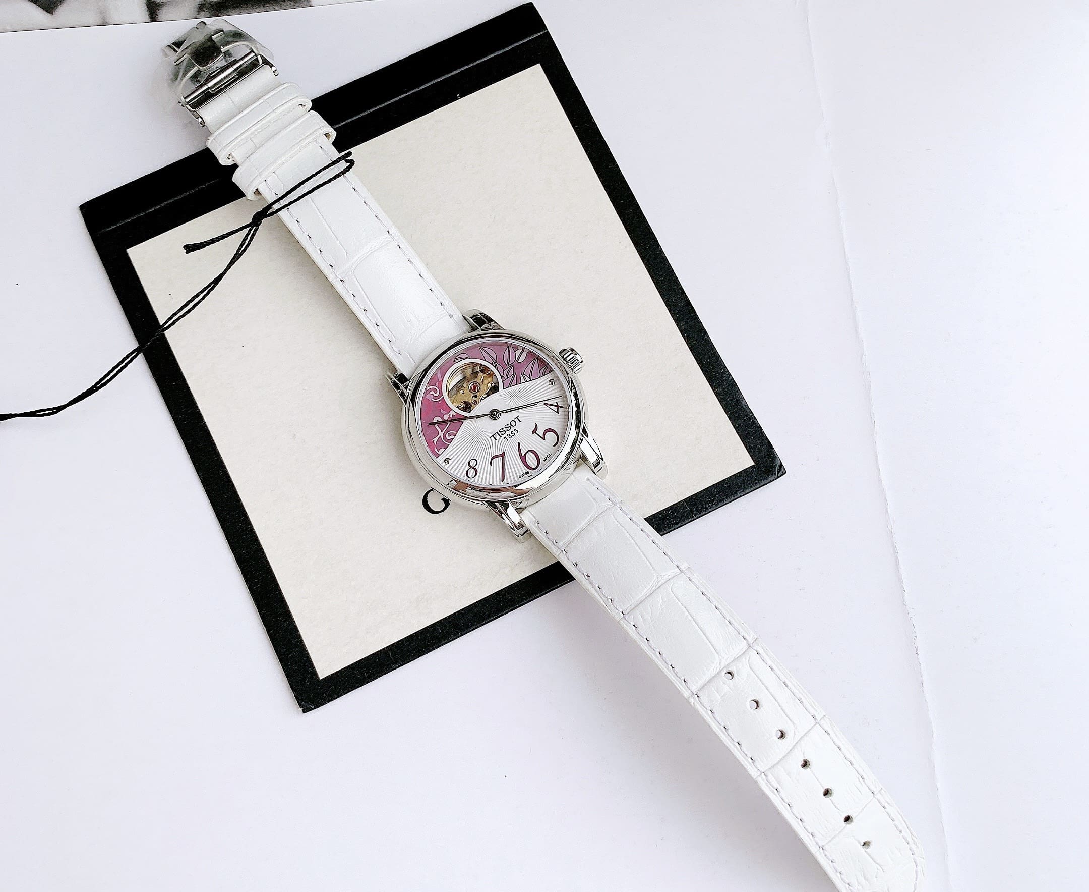 Tissot T050.207.16.037 1