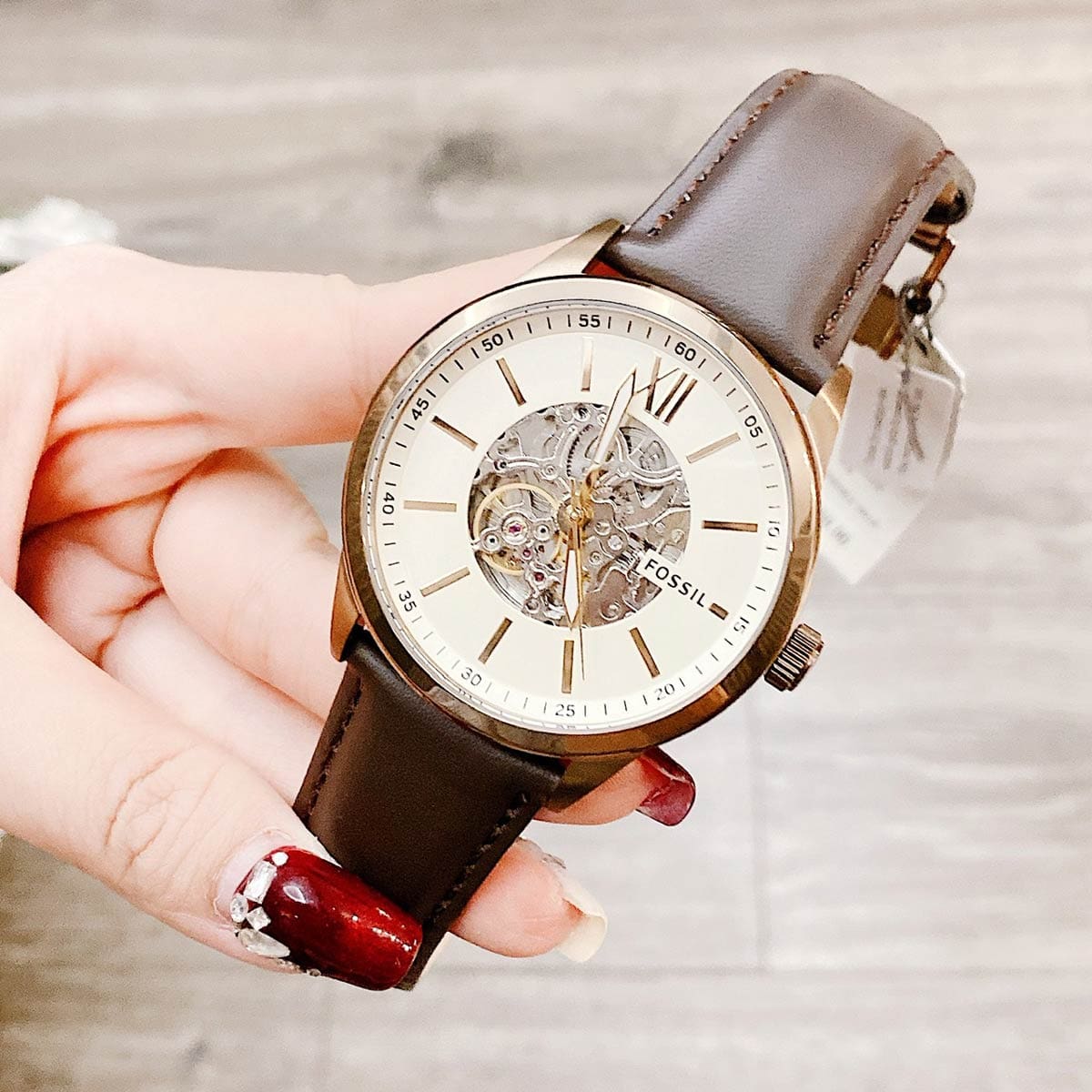 Đồng hồ nam Fossil – mặt sau