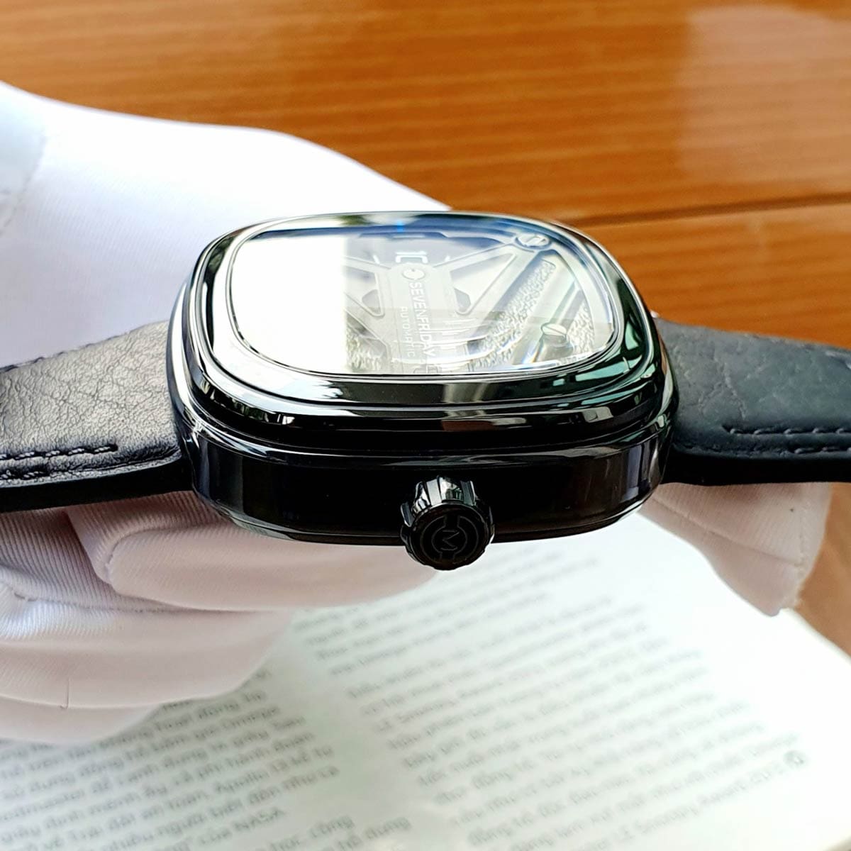 Sevenfriday M307 4