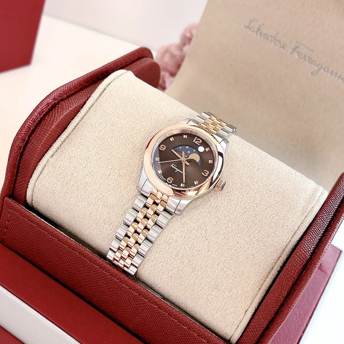 Salvatore Ferragamo Duo Moonphase 6