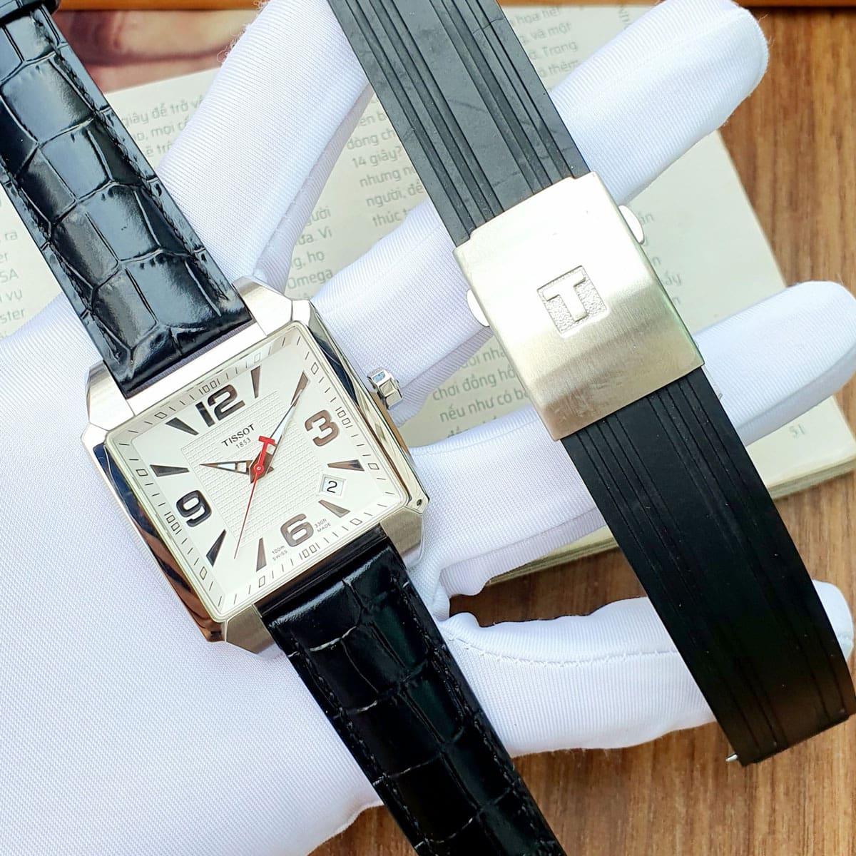 Tissot T005.510.17.277 1