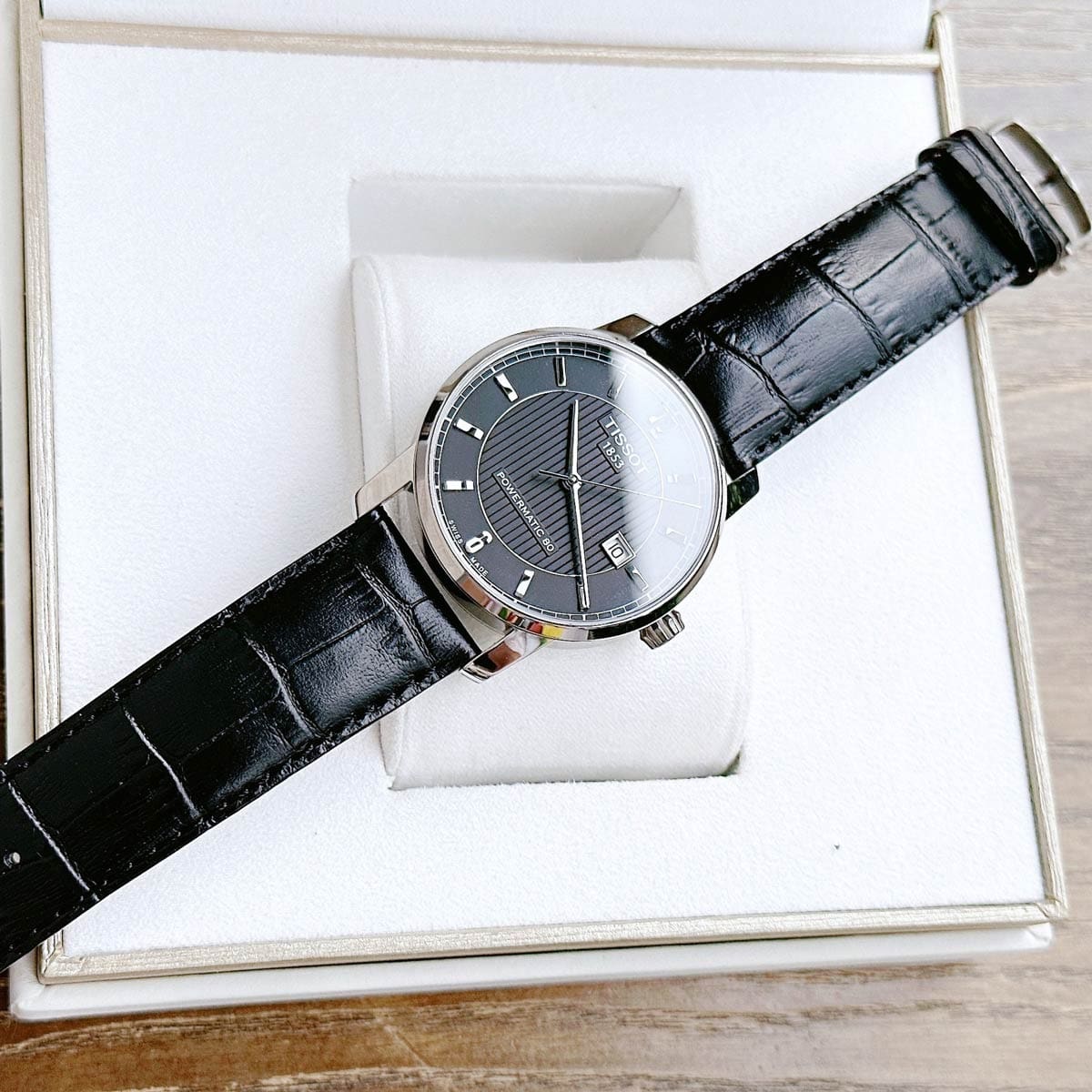 Tissot T087.407.46.057 7