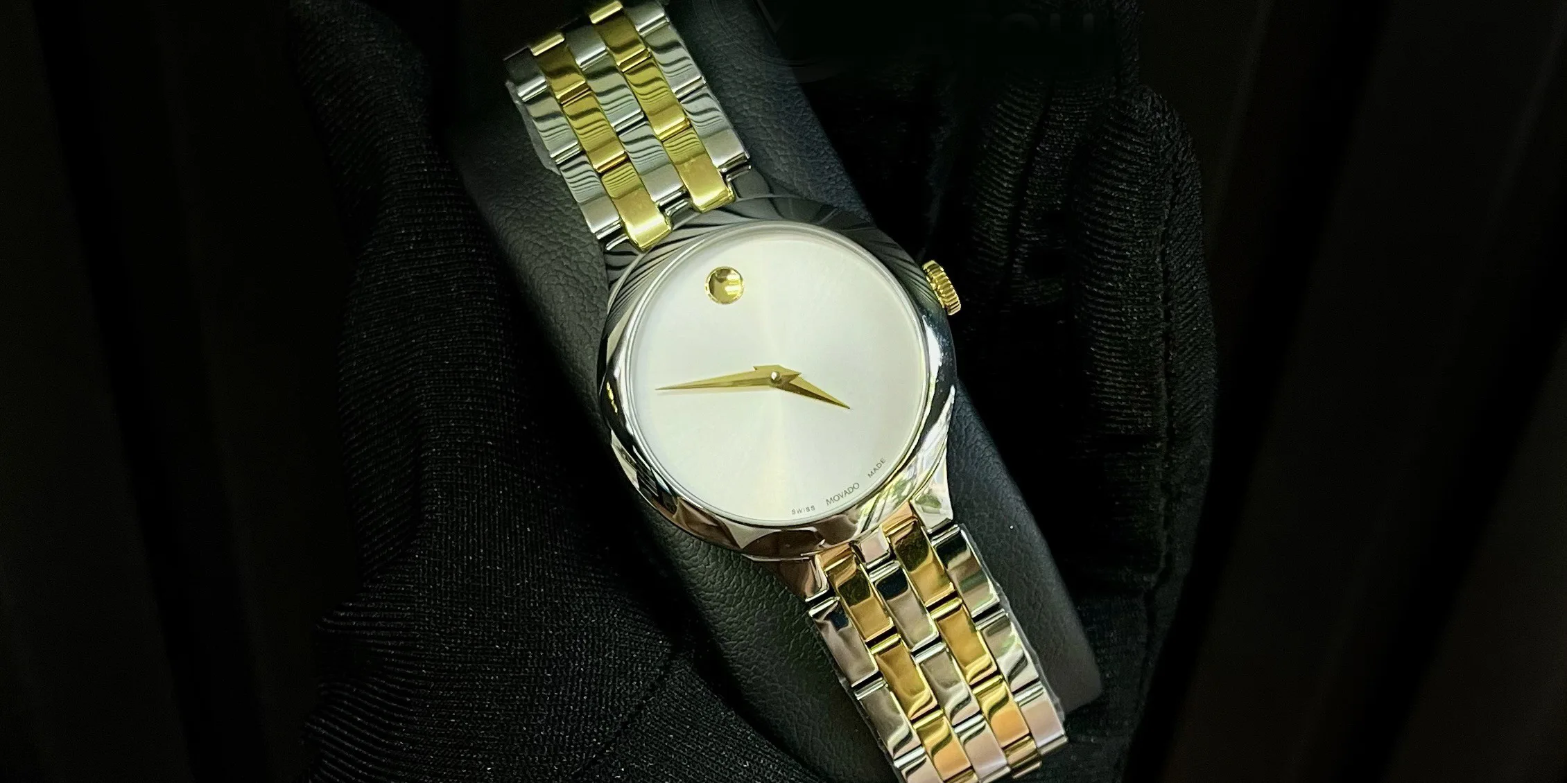 co nen mua movado