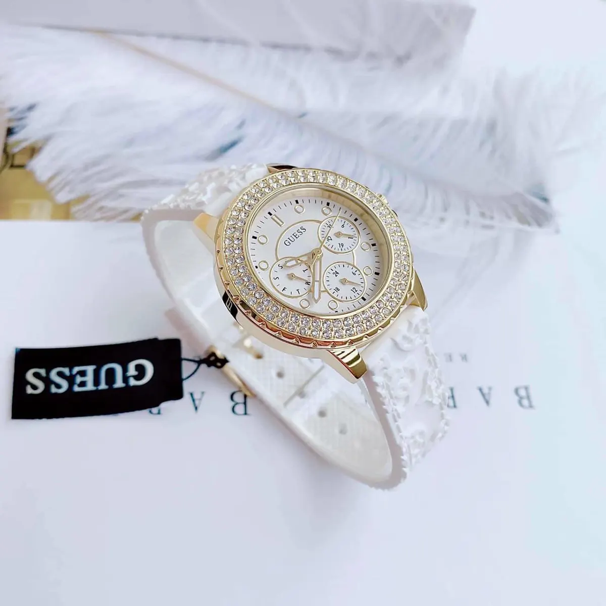 Guess GW0411L1 5
