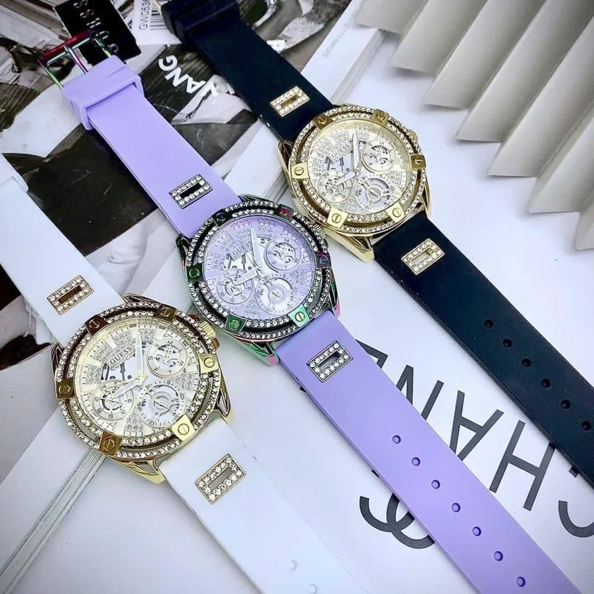 Guess GW0536L4 8