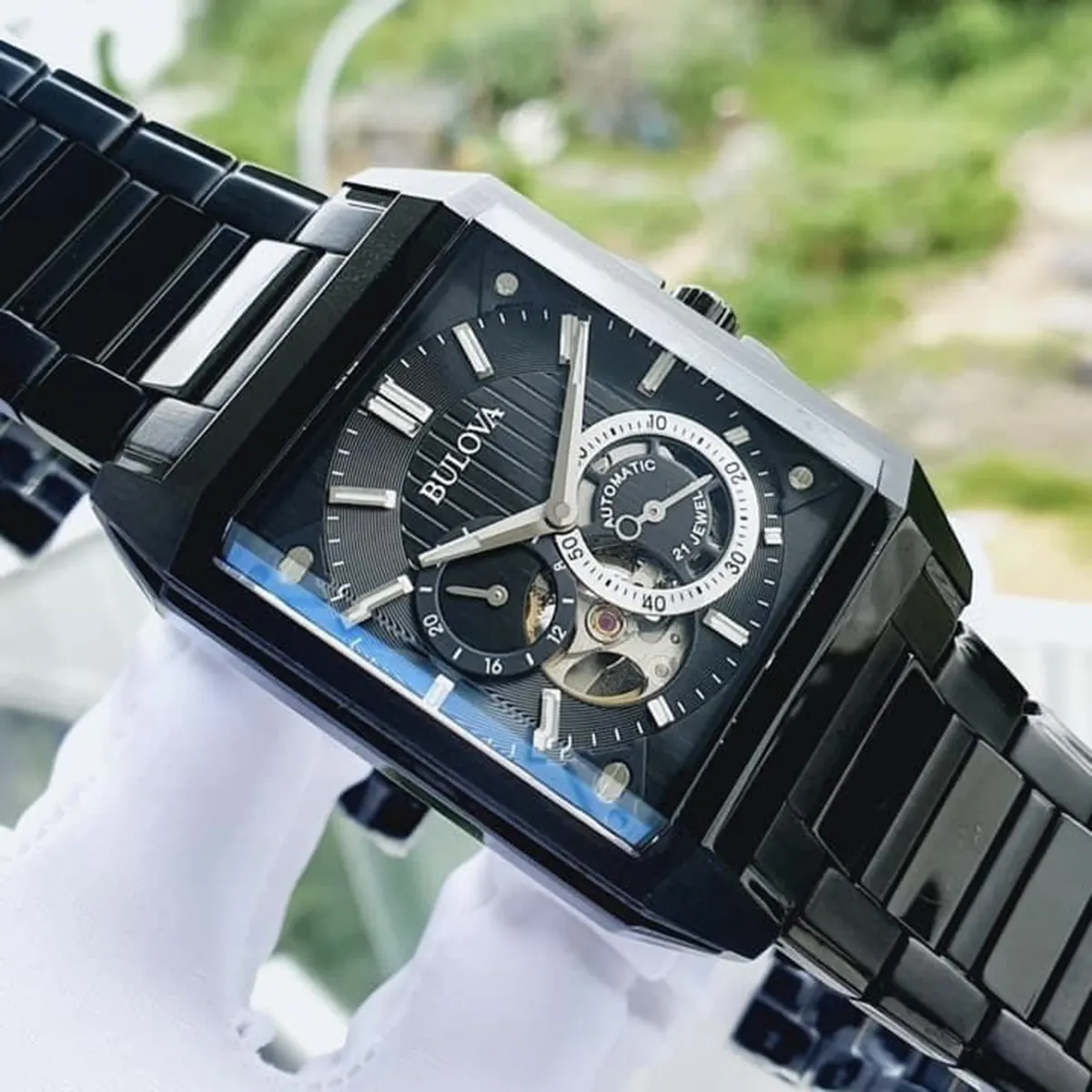 Bulova 98A180 3