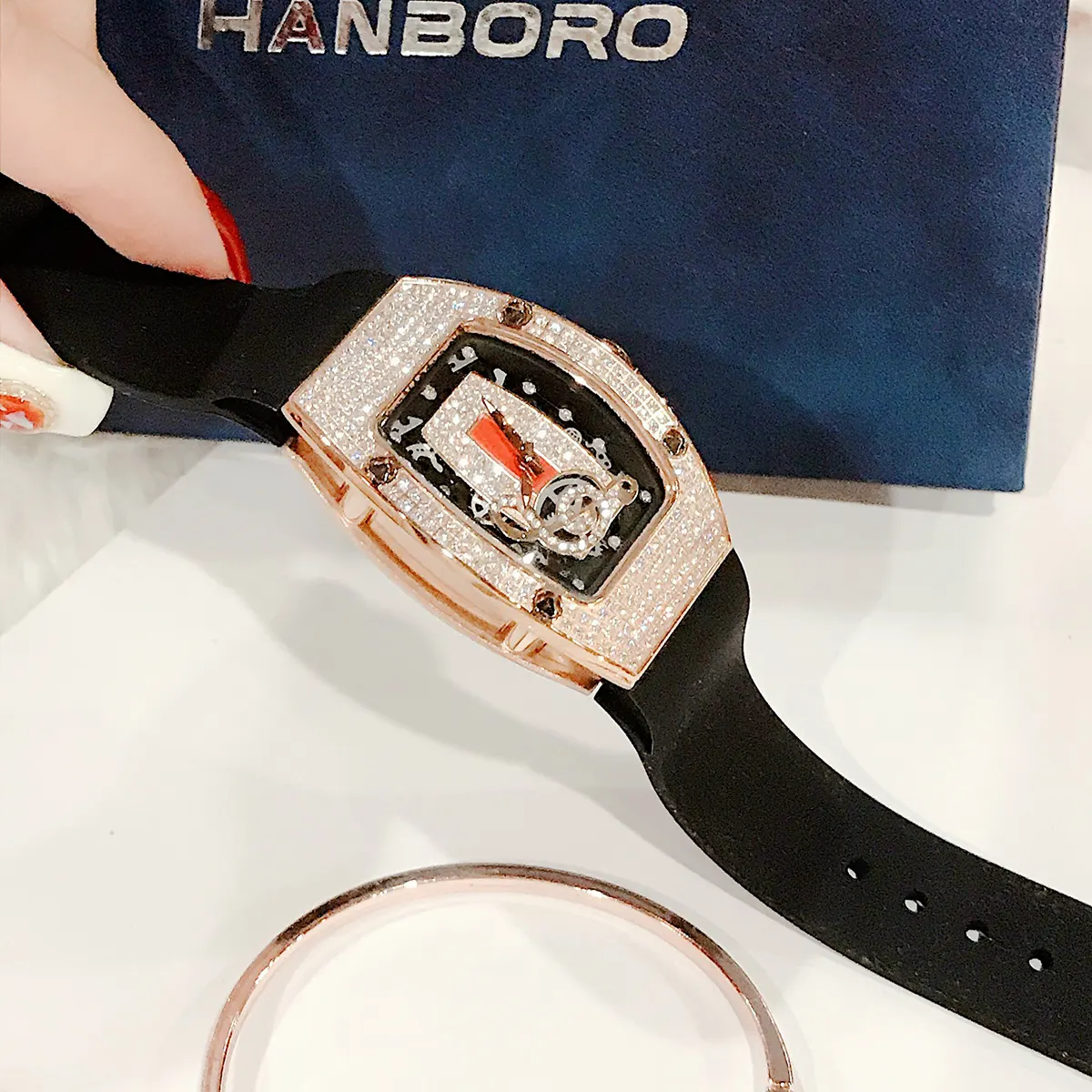 Hanboro by Huboler 7 3