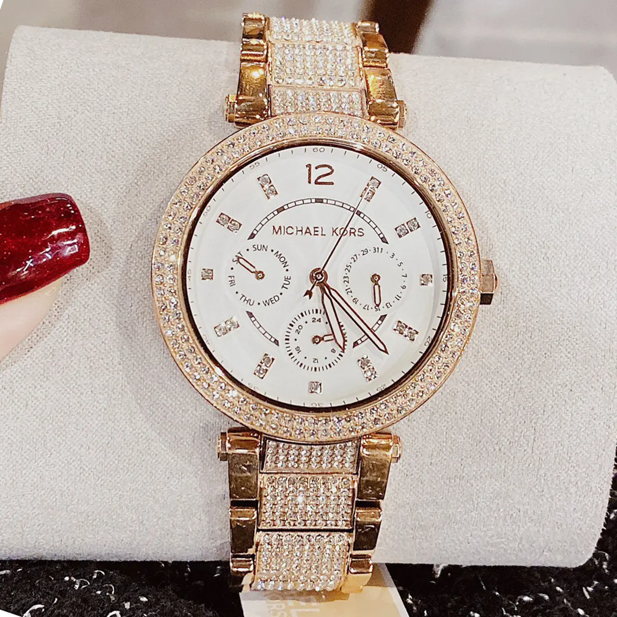 Michael Kors 6