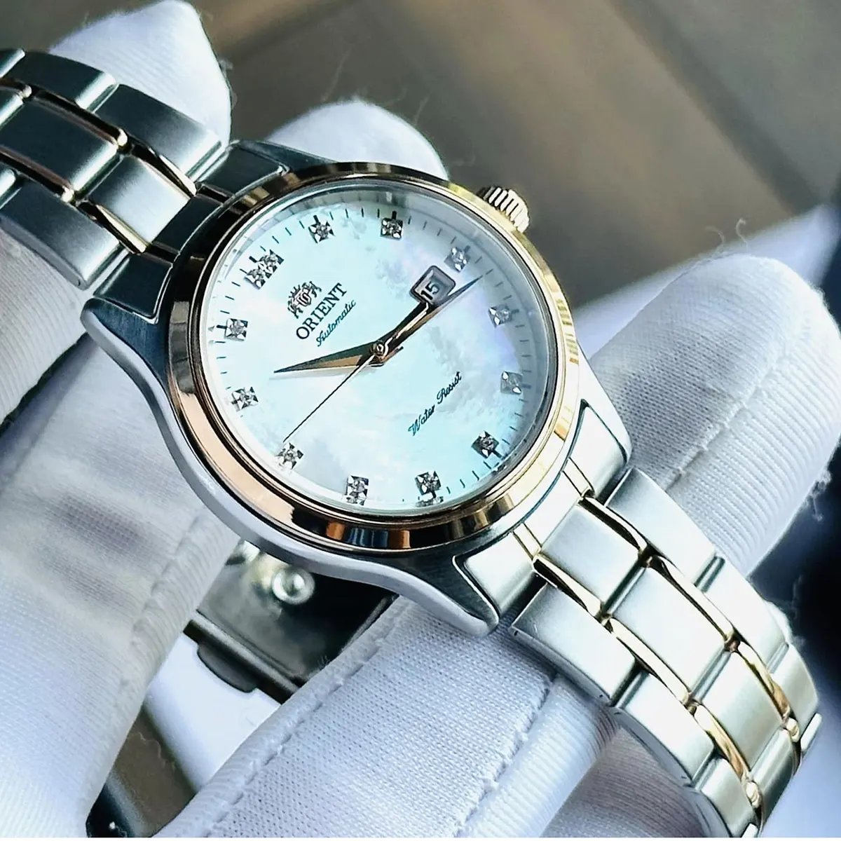 Orient FNR1Q001W0 1
