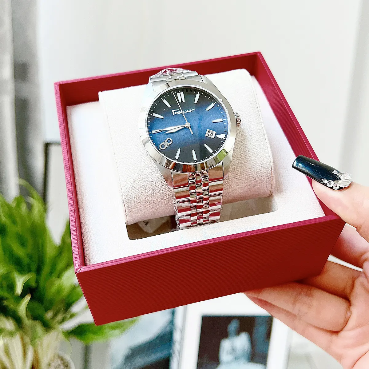 Salvatore Ferragamo SFUS00222 6