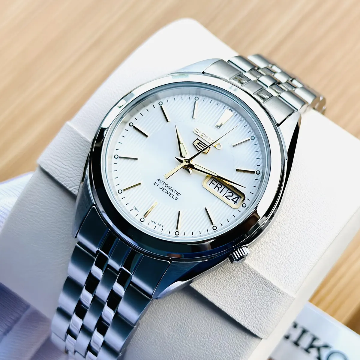 Seiko 5 SNKL17K1 10