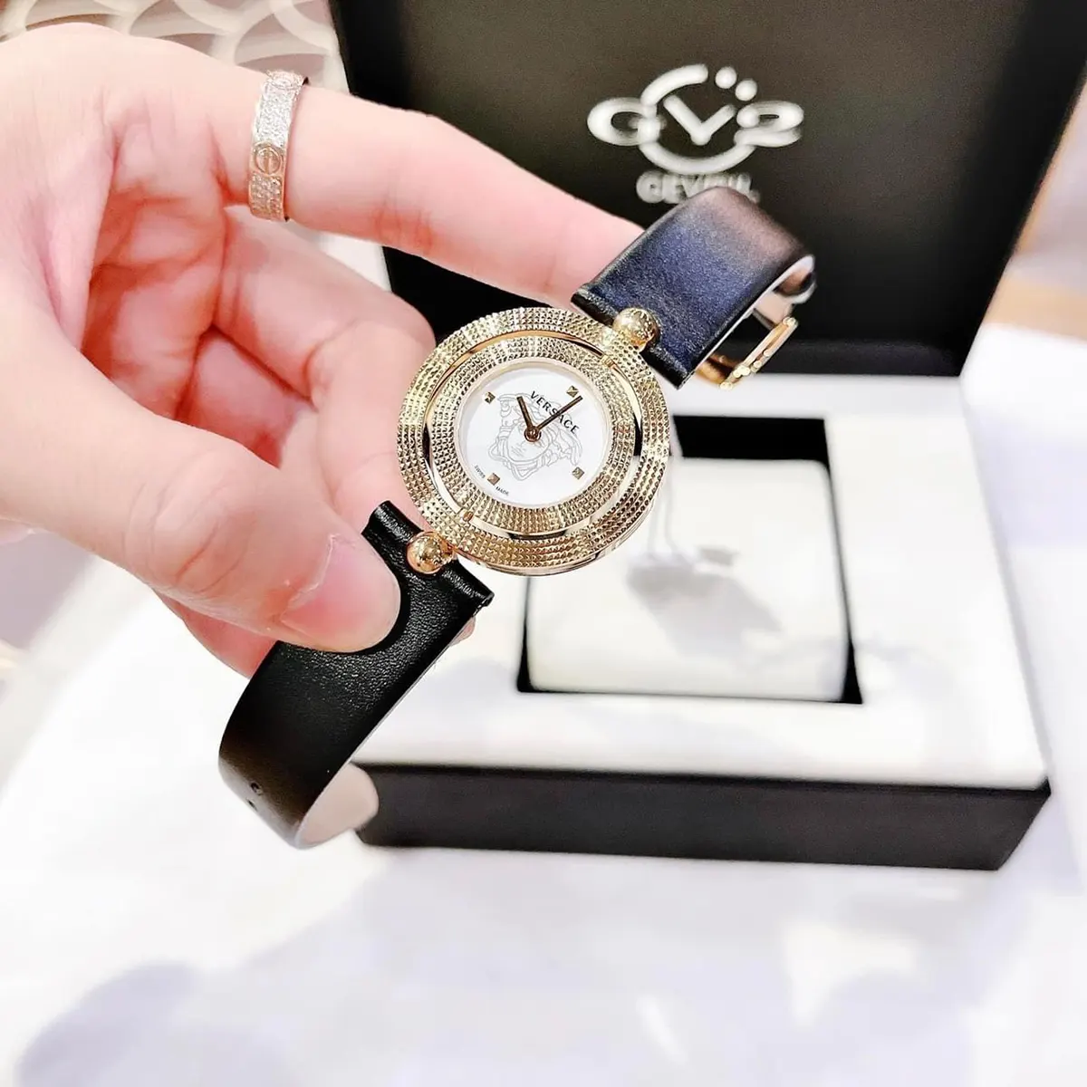 Versace V79080017 2