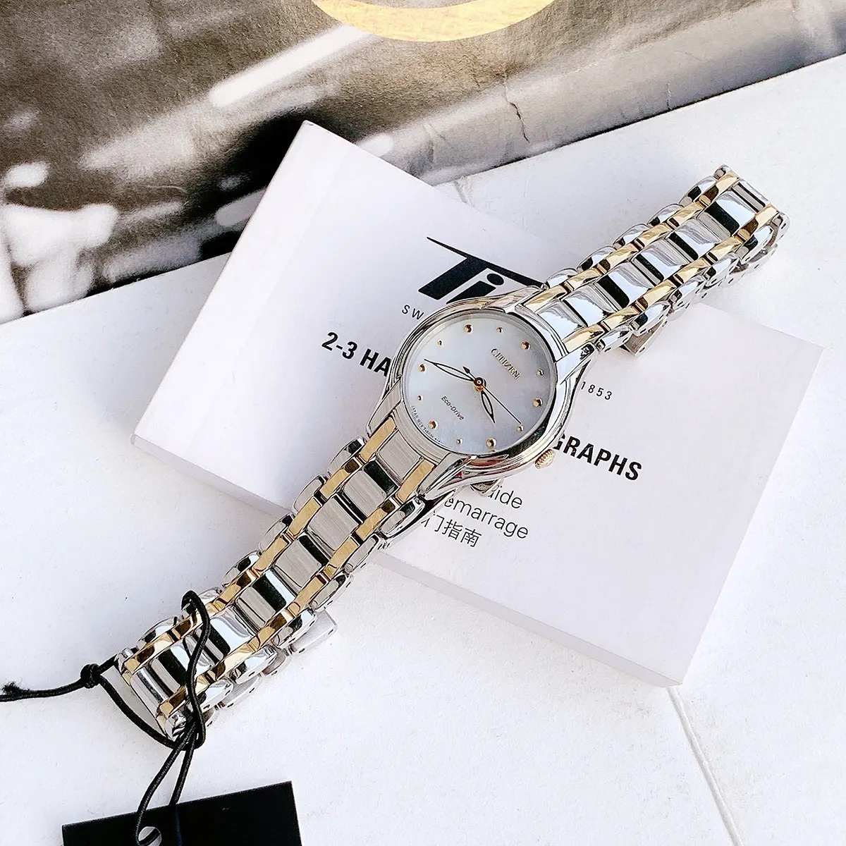 Citizen EM0284 51N (3)