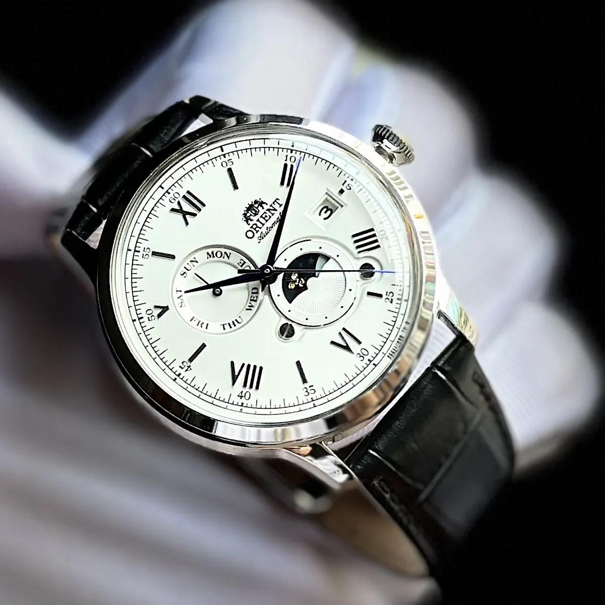 Đồng Hồ Nam Orient Sun And Moon RA-AK0802S10B bộ máy chính hãng - WinWatch