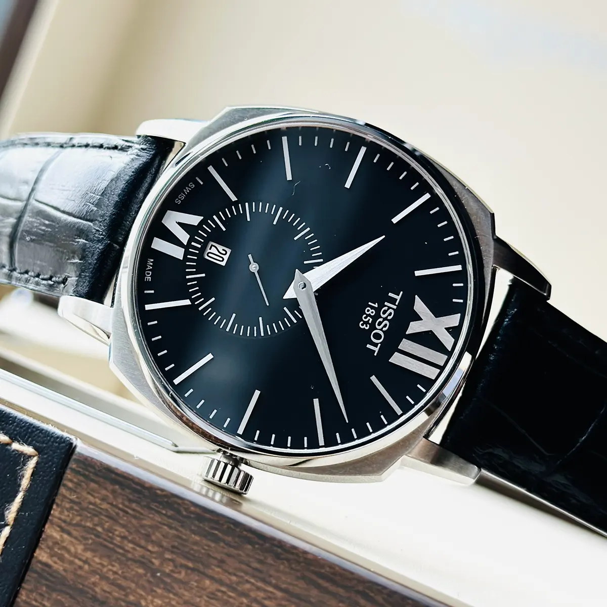 Tissot T059.528.16.058 (6)