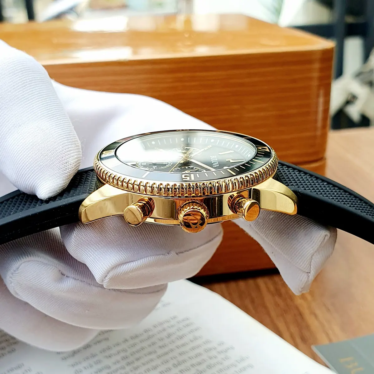 Bulova 98A250 (4)