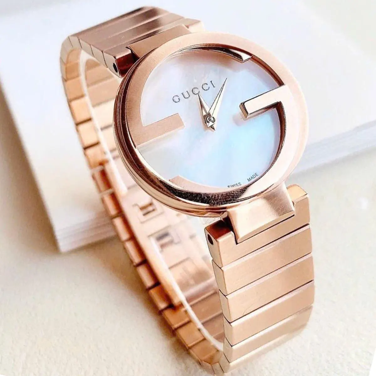 Gucci YA133515 (1)