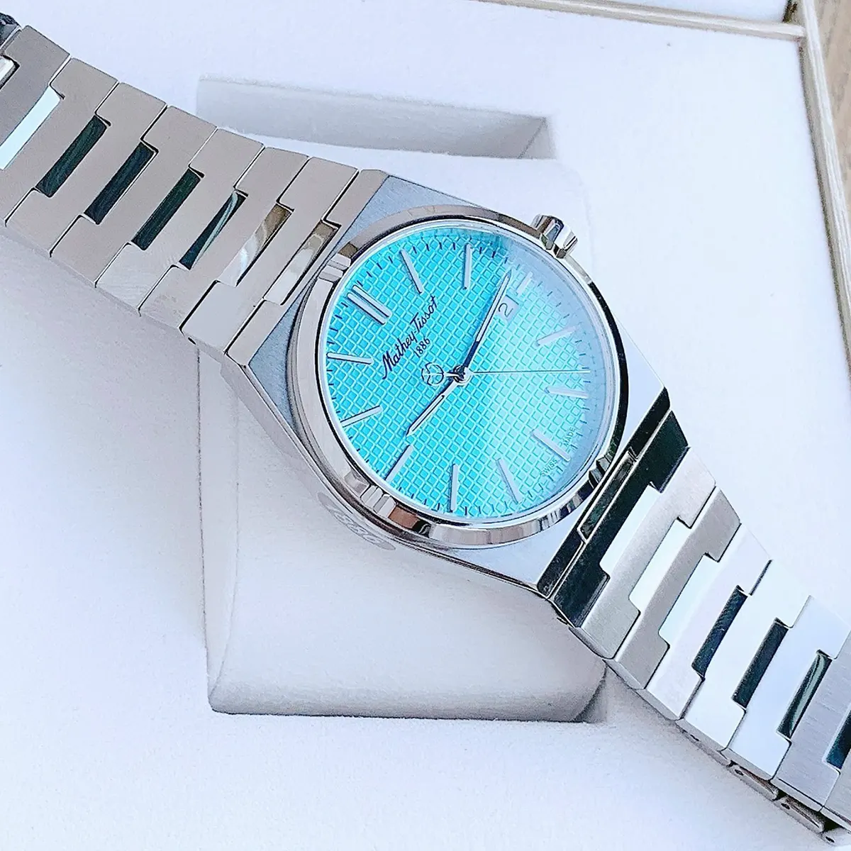 Mathey Tissot H117SK (3)
