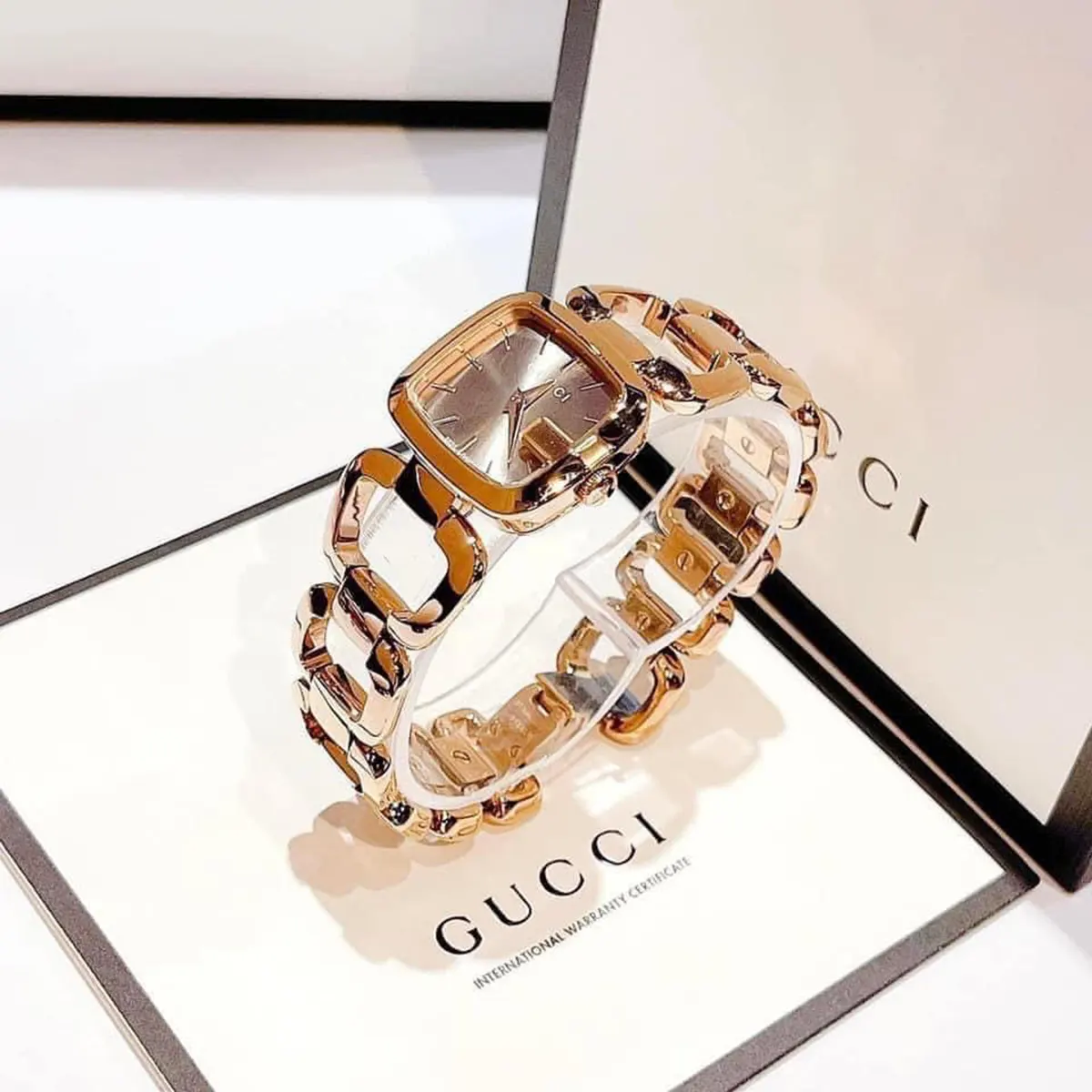Gucci YA125511 (7)